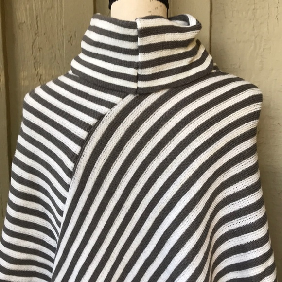 New! Gray/White Striped Triangle Poncho - Picture 5 of 6